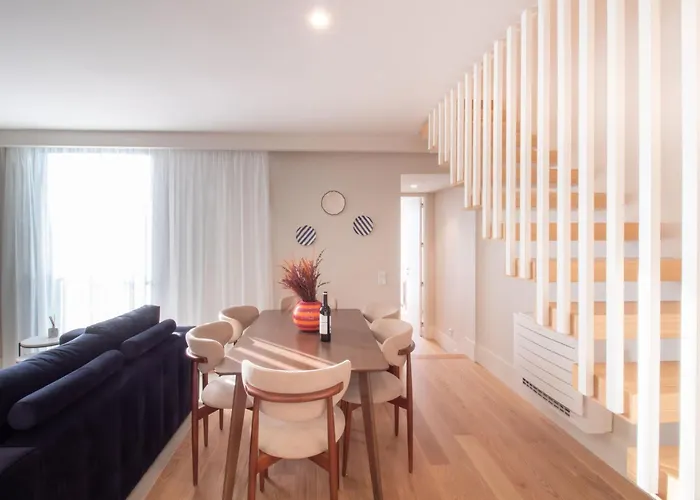 Miguel Bombarda House Порту