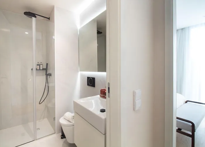 Miguel Bombarda House Порту